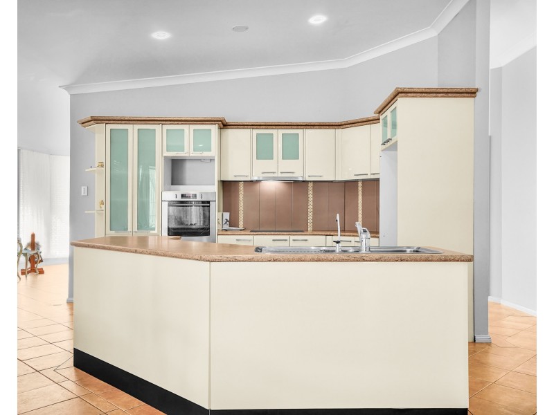 35 Geranium Close, Glenmore Park NSW 2745