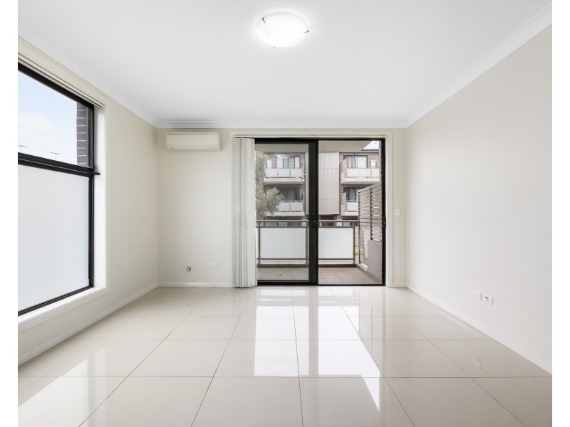 3/1 Glenmore Ridge Drive, Glenmore Park NSW 2745