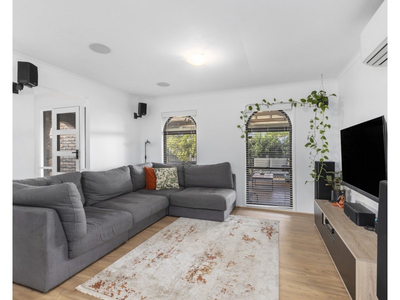 105 Farmview Drive, Cranebrook NSW 2749