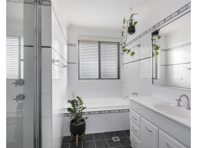 105 Farmview Drive, Cranebrook NSW 2749