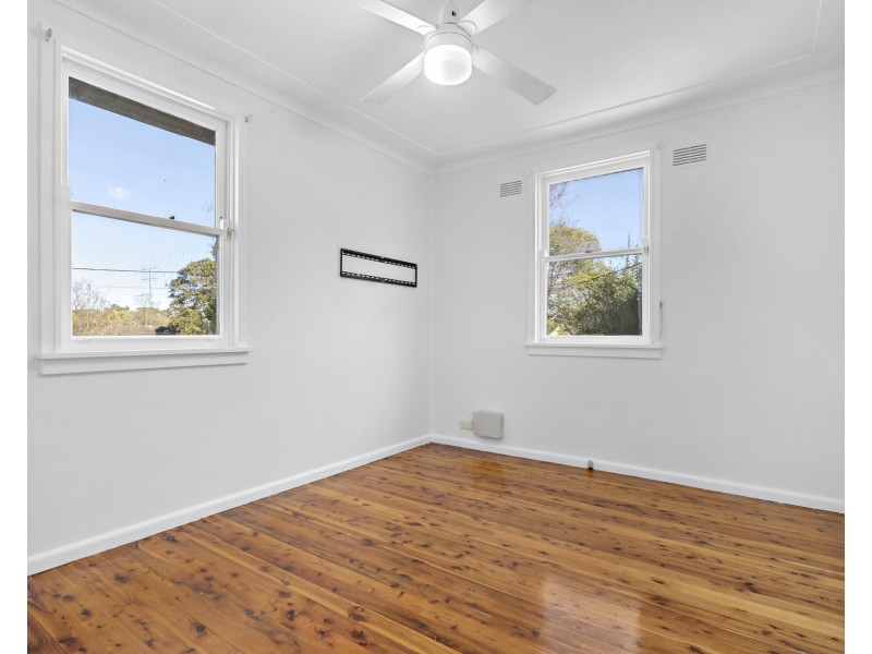 25 Butler Crescent, South Penrith NSW 2750