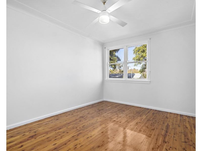 25 Butler Crescent, South Penrith NSW 2750