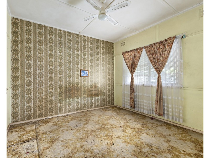 20 Twelfth Street, Warragamba NSW 2752