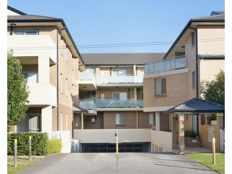 11/13 Regentville Road, Jamisontown NSW 2750