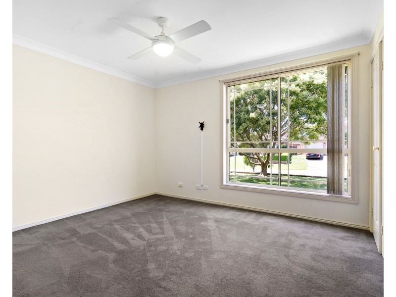 33 Camellia Avenue, Glenmore Park NSW 2745