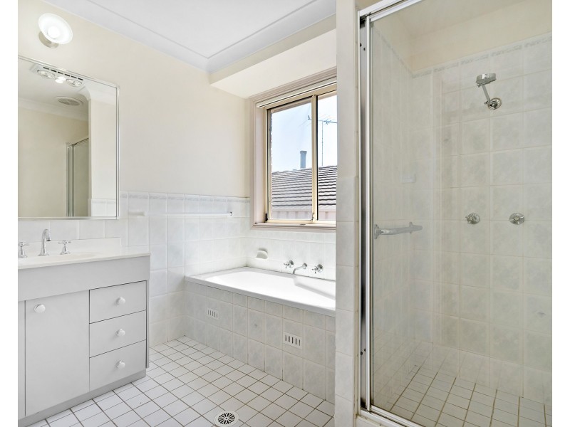 33 Camellia Avenue, Glenmore Park NSW 2745