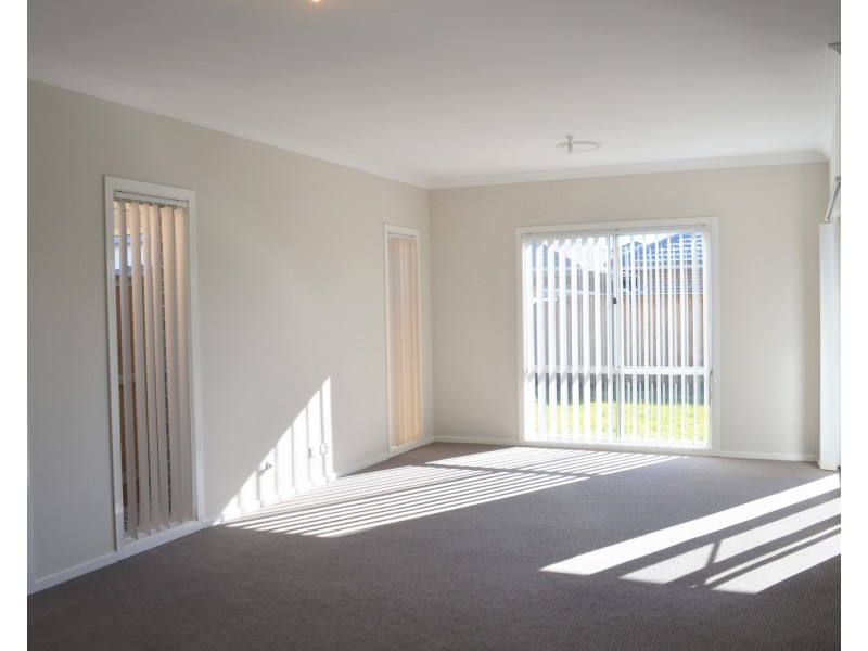 18 Walshaw Street, Penrith NSW 2750