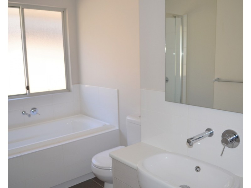 18 Walshaw Street, Penrith NSW 2750