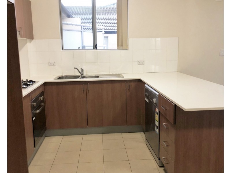 24/13-17 Regentville Road, Jamisontown NSW 2750