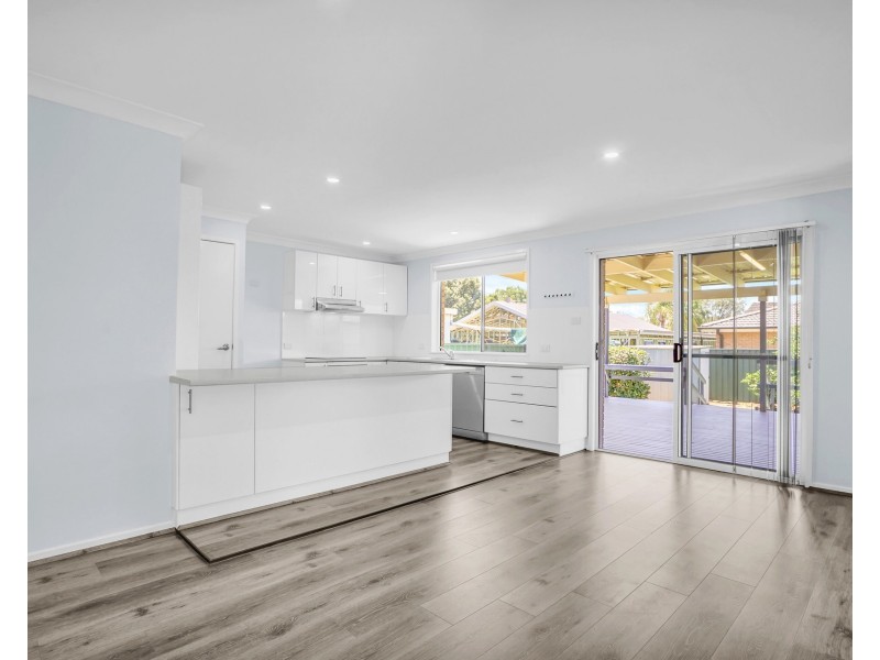 10 Hatchinson Crescent, Jamisontown NSW 2750
