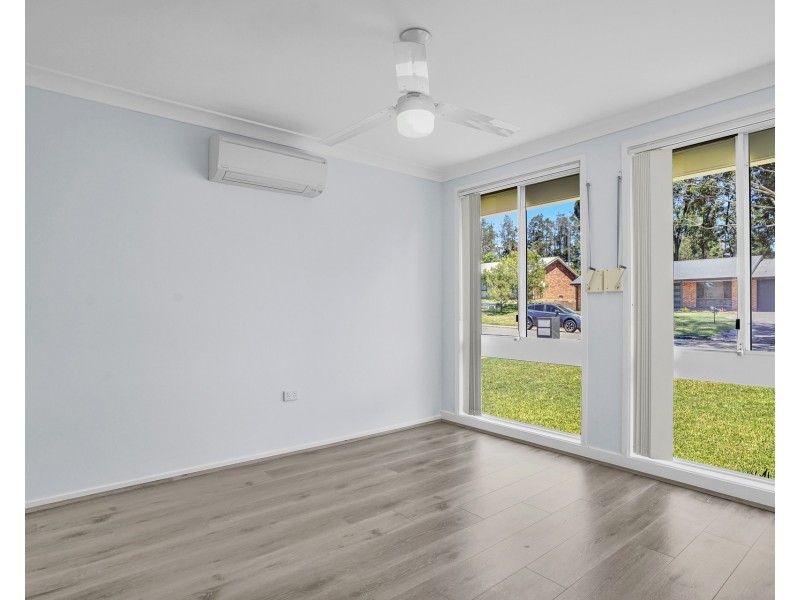 10 Hatchinson Crescent, Jamisontown NSW 2750