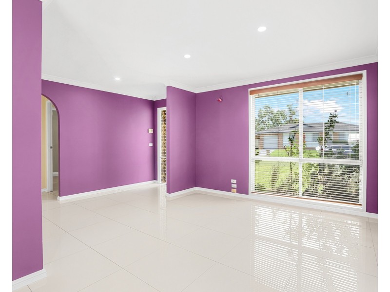 22 Kana Close, Cranebrook NSW 2749