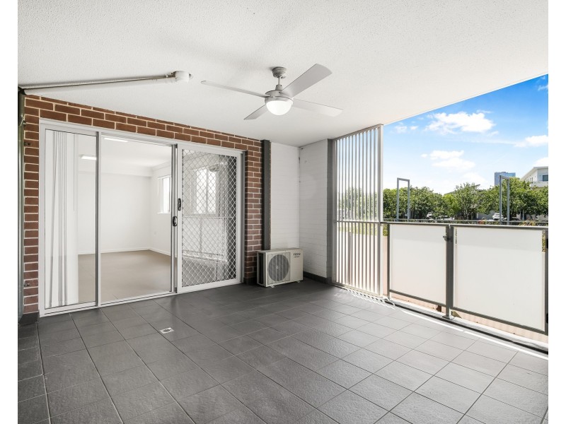 2/2 Dressler Court, Holroyd NSW 2142