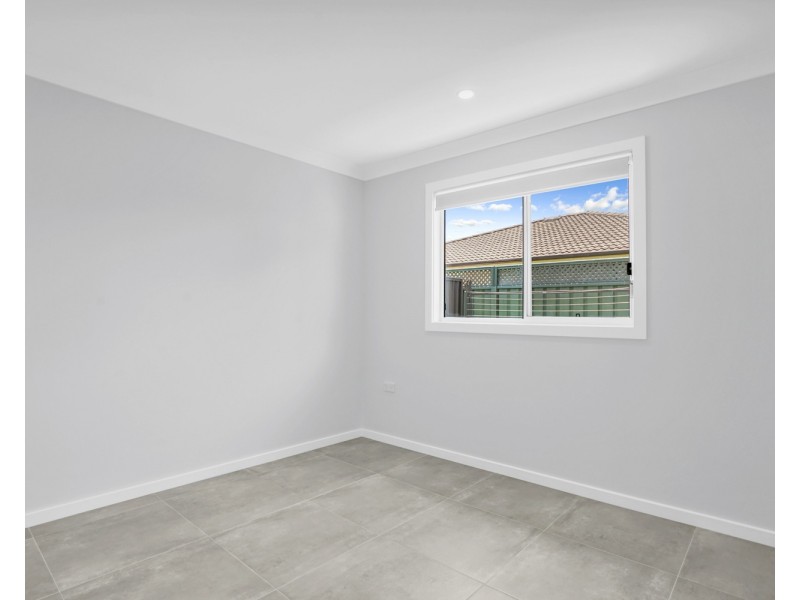 10a Hatchinson Crescent, Jamisontown NSW 2750