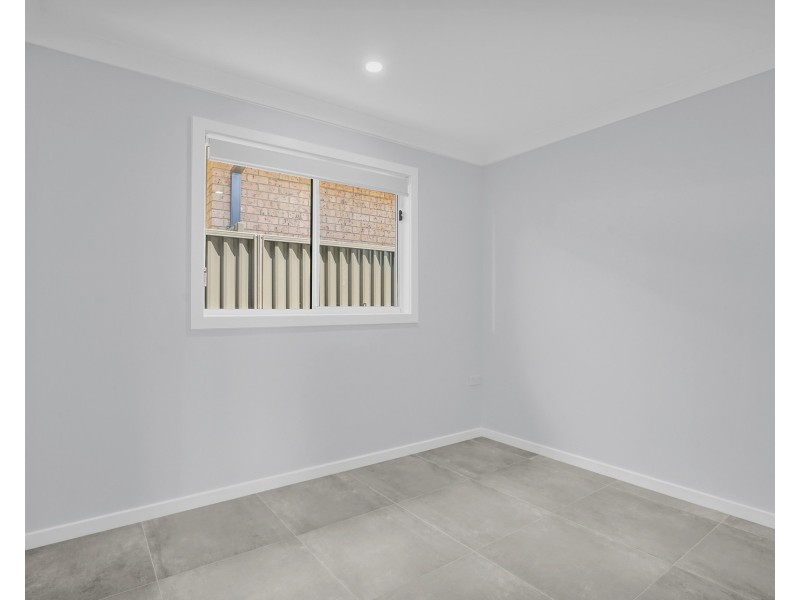 10a Hatchinson Crescent, Jamisontown NSW 2750