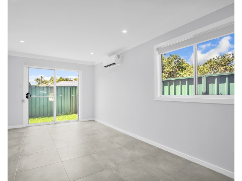 10a Hatchinson Crescent, Jamisontown NSW 2750