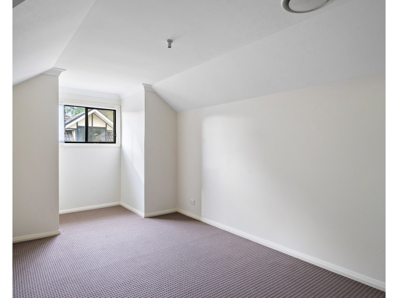 3/27 Barlow Street, Cambridge Park NSW 2747