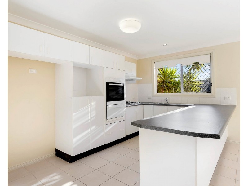 15 Womra Crescent, Glenmore Park NSW 2745
