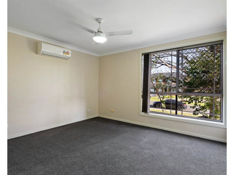 15 Womra Crescent, Glenmore Park NSW 2745