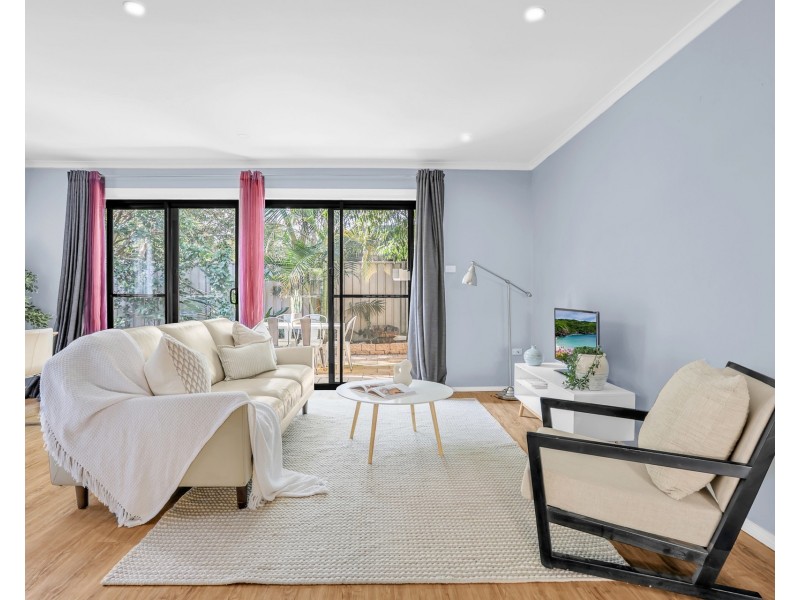 1/4 De Vilnits Parade, Penrith NSW 2750