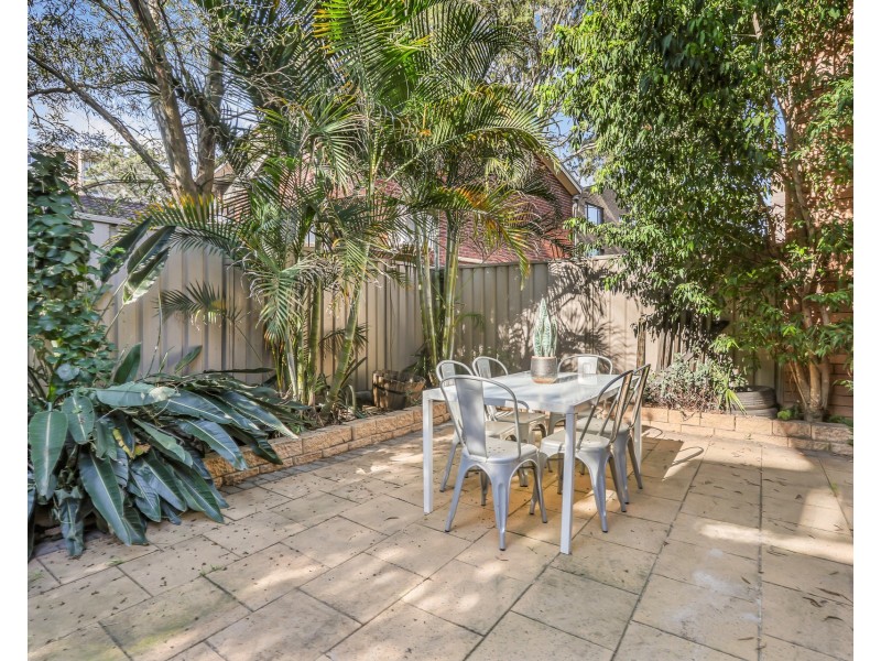 1/4 De Vilnits Parade, Penrith NSW 2750