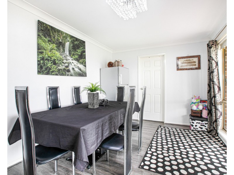 13 Marigold Close, Glenmore Park NSW 2745