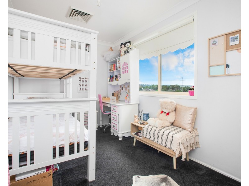 13 Marigold Close, Glenmore Park NSW 2745