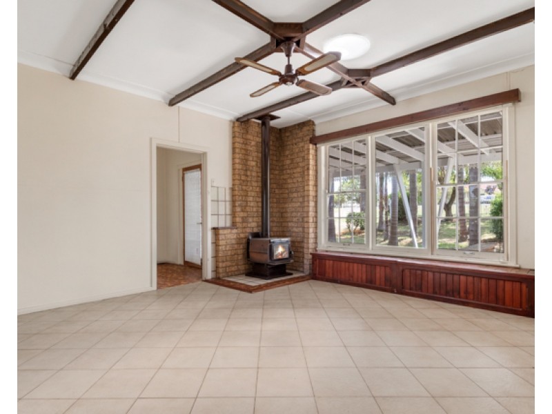 128 Jamison Road, South Penrith NSW 2750