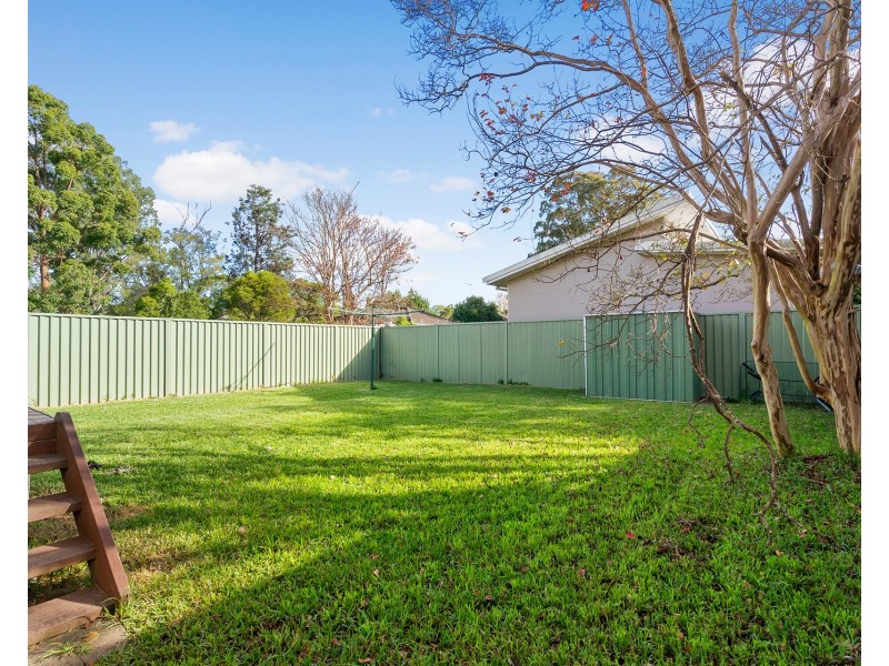 27 Penrose Crescent, South Penrith NSW 2750