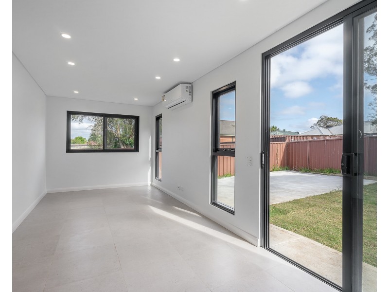 15a Reddan Avenue, Penrith NSW 2750