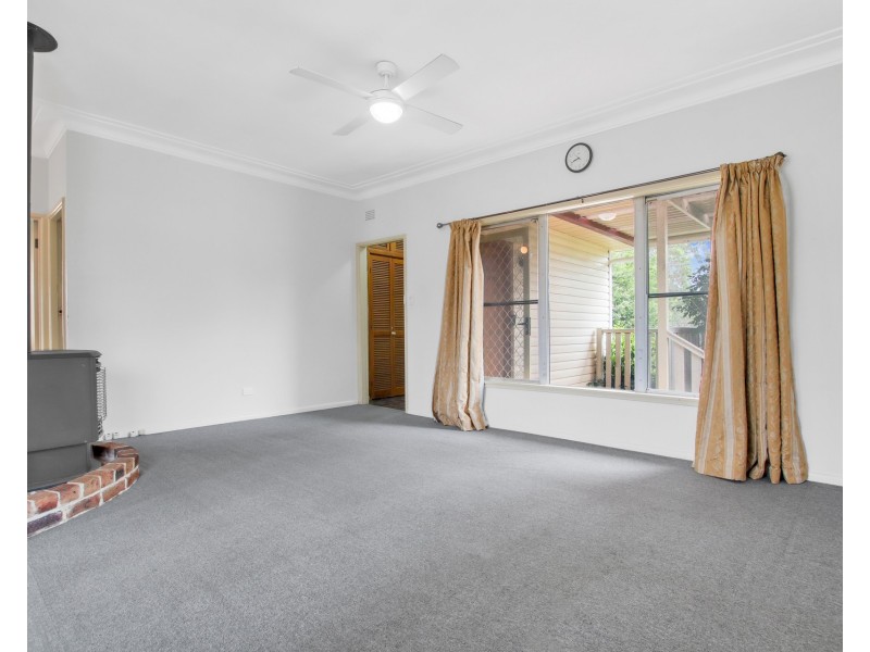 24 Epping Close, Cambridge Park NSW 2747