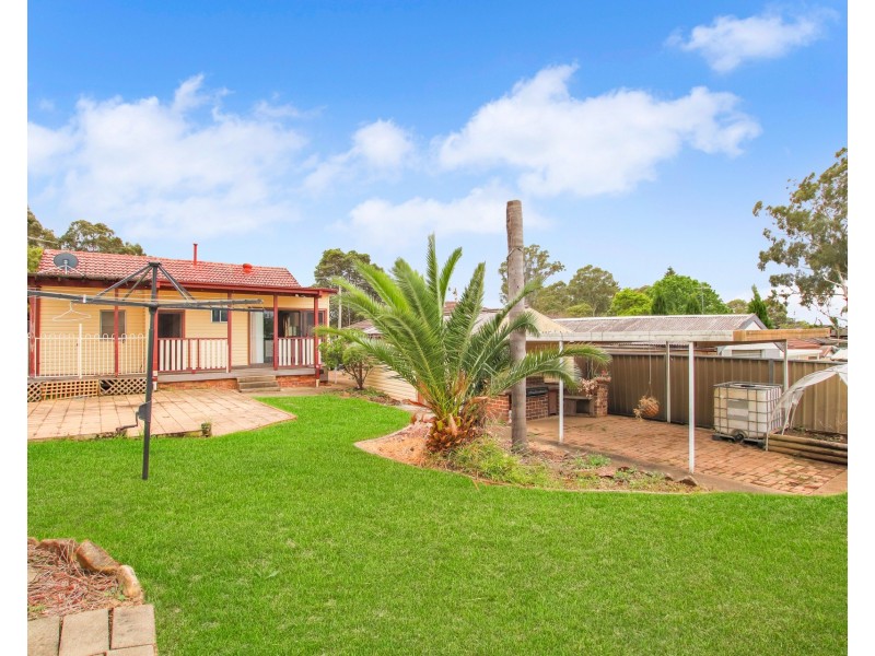 24 Epping Close, Cambridge Park NSW 2747