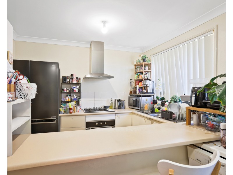 25 Pardalote Place, Glenmore Park NSW 2745