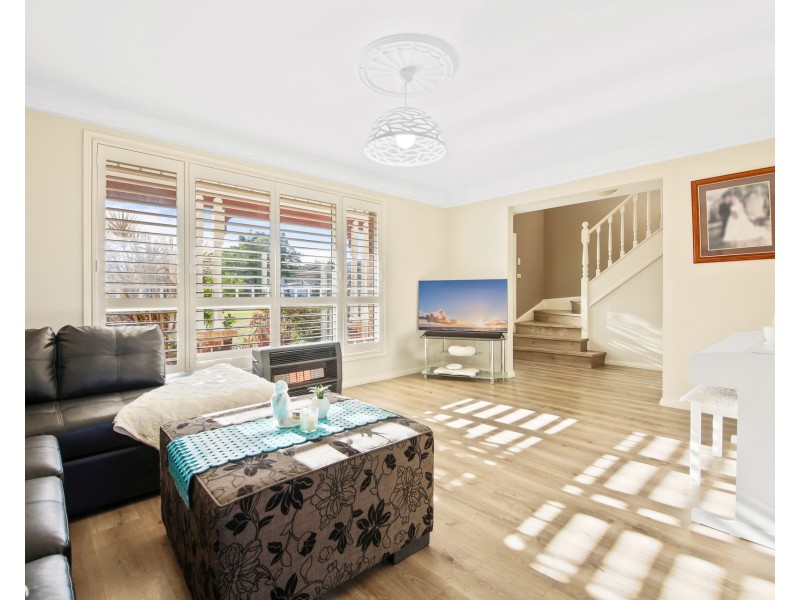 4 Womra Crescent, Glenmore Park NSW 2745