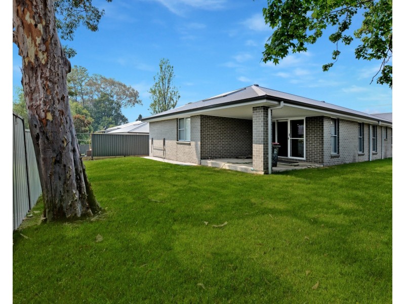 5 Peter Pan Avenue, Wallacia NSW 2745