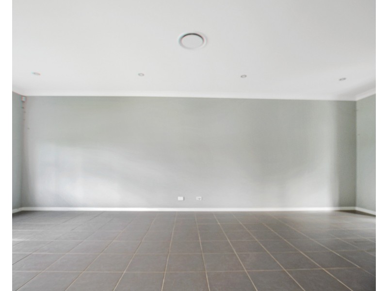 2 Greenhaven Drive, Emu Heights NSW 2750