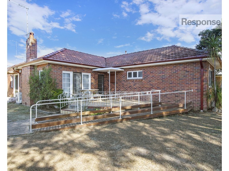 2 Hornseywood Avenue, Penrith NSW 2750
