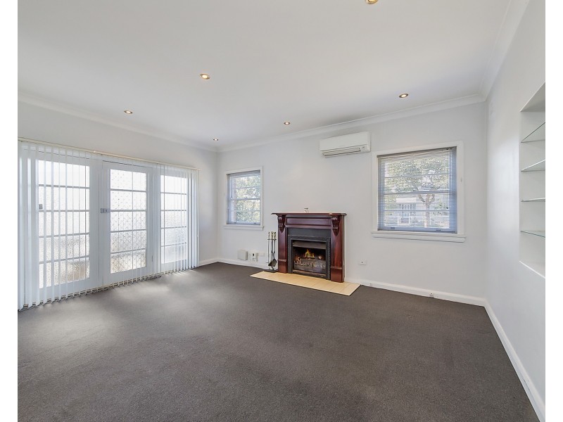 2 Hornseywood Avenue, Penrith NSW 2750