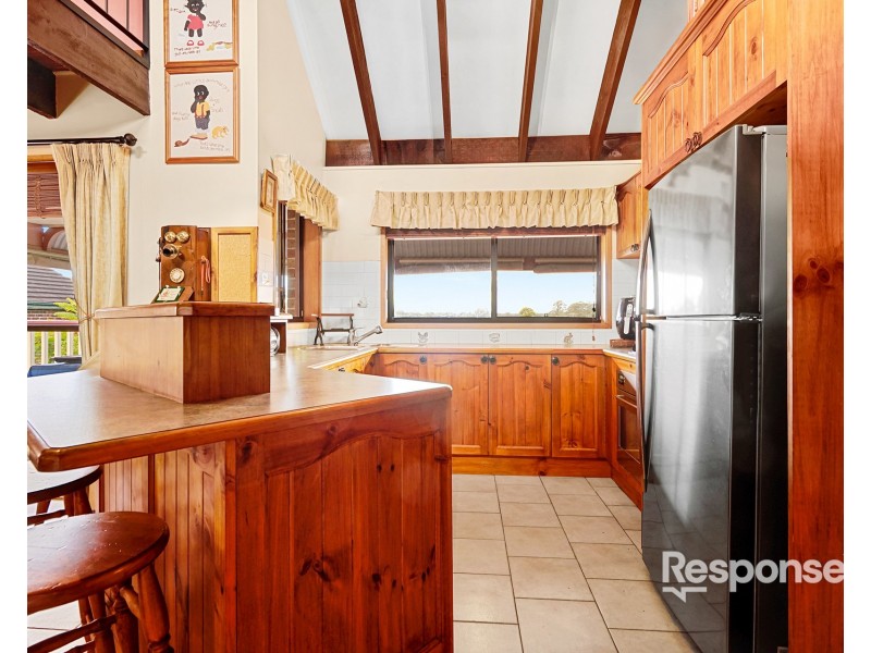 10 Etchell Place, Cranebrook NSW 2749