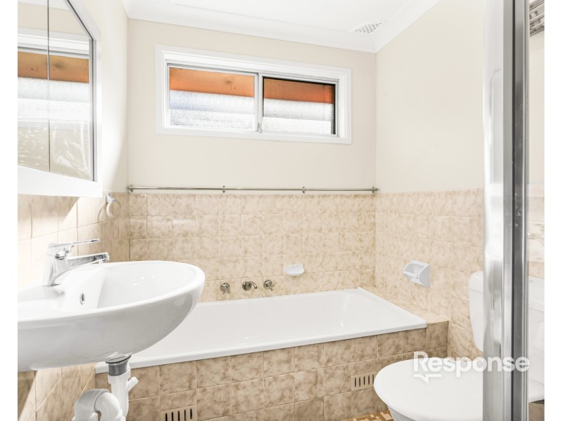 3 Westmont Drive, South Penrith NSW 2750