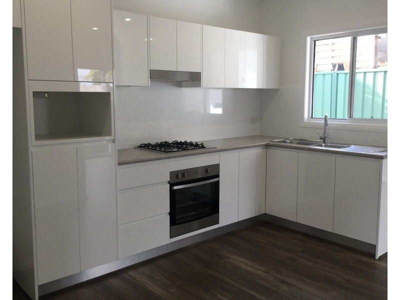 49a Jeffrey Avenue, St Clair NSW 2759