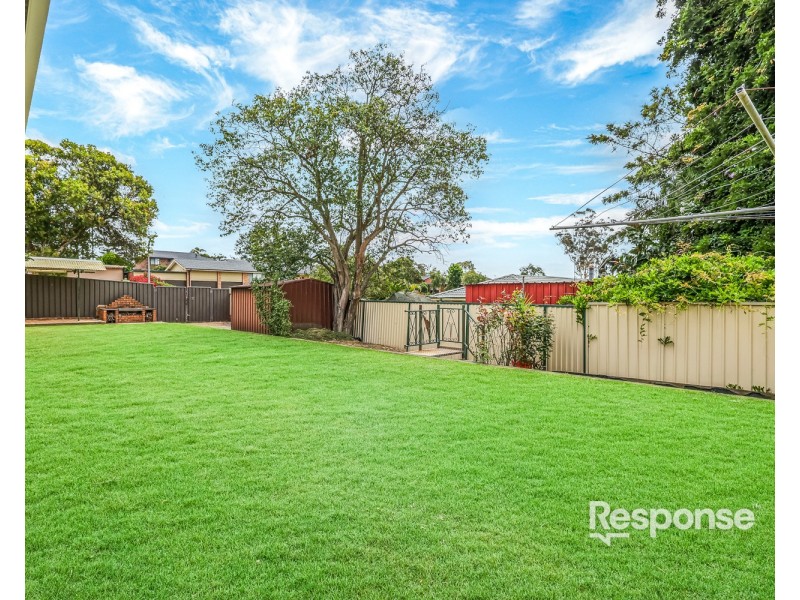 4 Michael Avenue, Luddenham NSW 2745