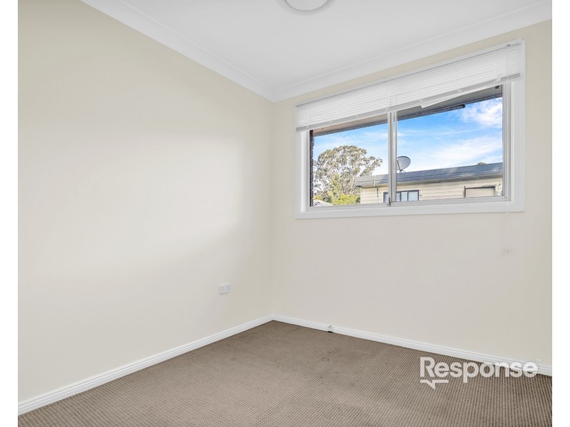 4 Henry Lawson Avenue, Werrington County NSW 2747