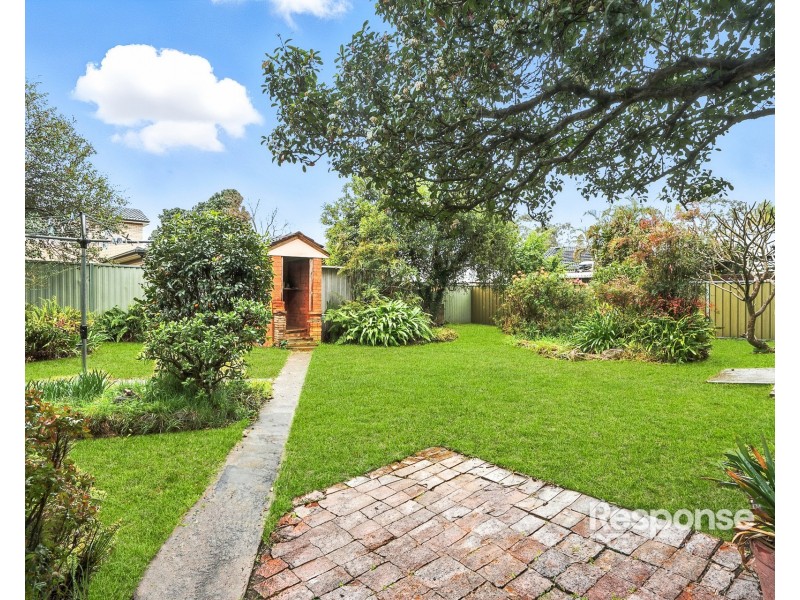 10 Elliott Street, Kingswood NSW 2747