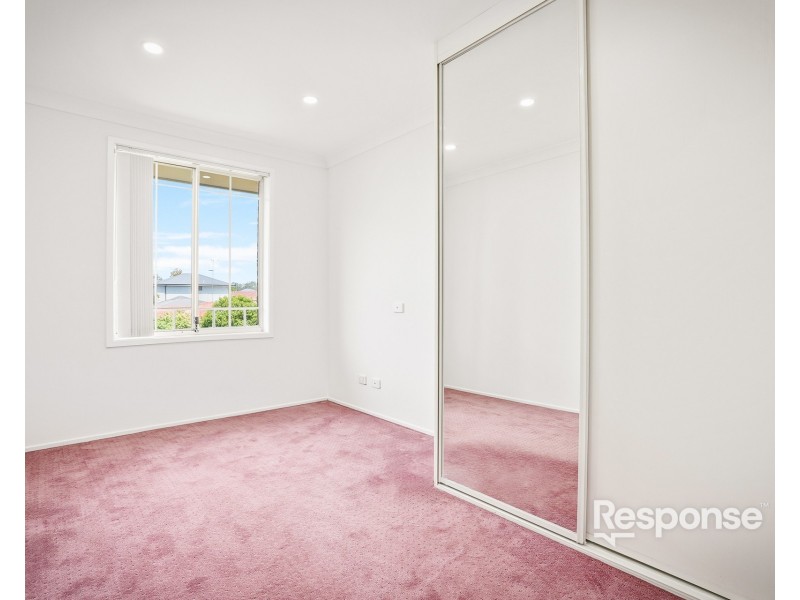 5 Falcon Crescent, Claremont Meadows NSW 2747