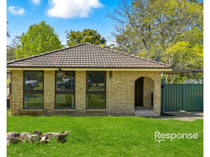 38 Dolomite Road, Cranebrook NSW 2749