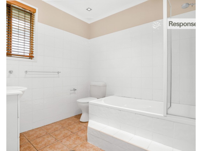 42 Chesterfield Road, South Penrith NSW 2750
