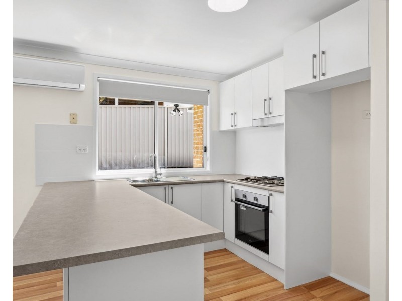 14 Pardalote Place, Glenmore Park NSW 2745