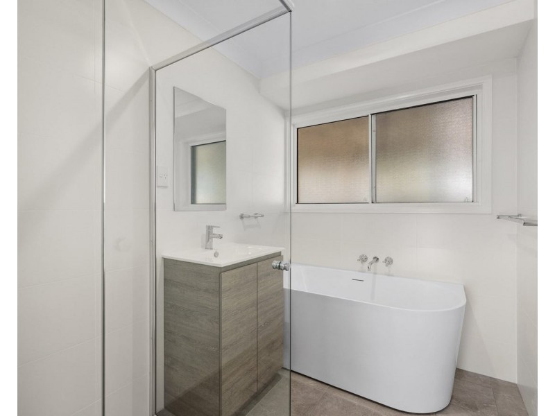 14 Pardalote Place, Glenmore Park NSW 2745