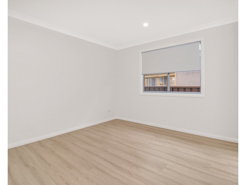 43a William Street, Cambridge Park NSW 2747